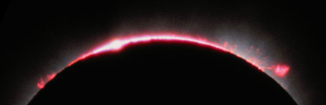 2001EclipseBBCloseup400.jpg (14072 bytes)