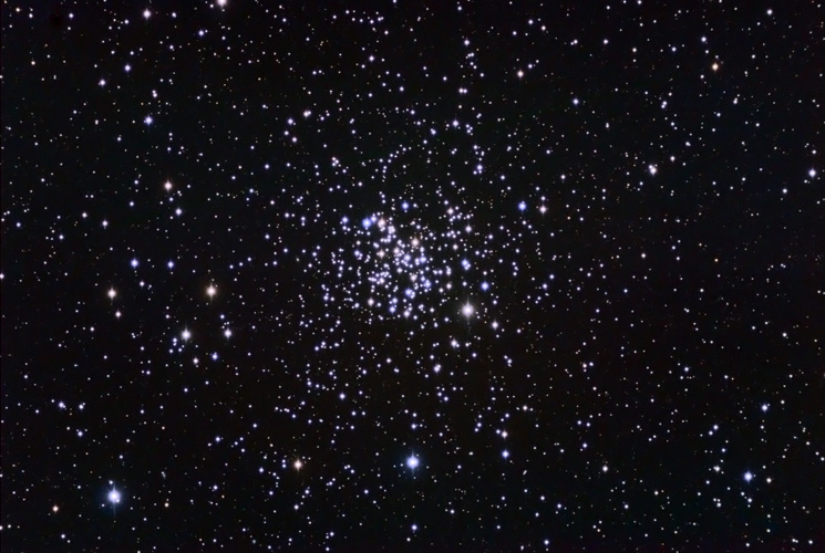 M67LRGB2(500).jpg (144423 bytes)